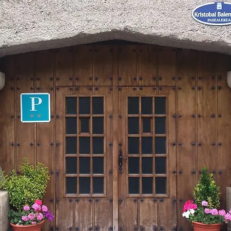 Buenavista San Sebastian Πανσιόν 3*